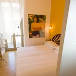 Sottosopra Pensionat 2*