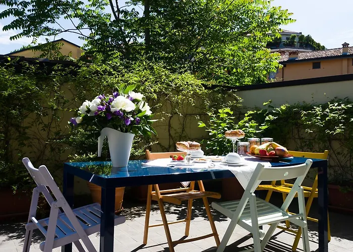 Guest house Sottosopra 2*